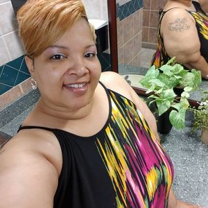 Meet your Posher, Yvette